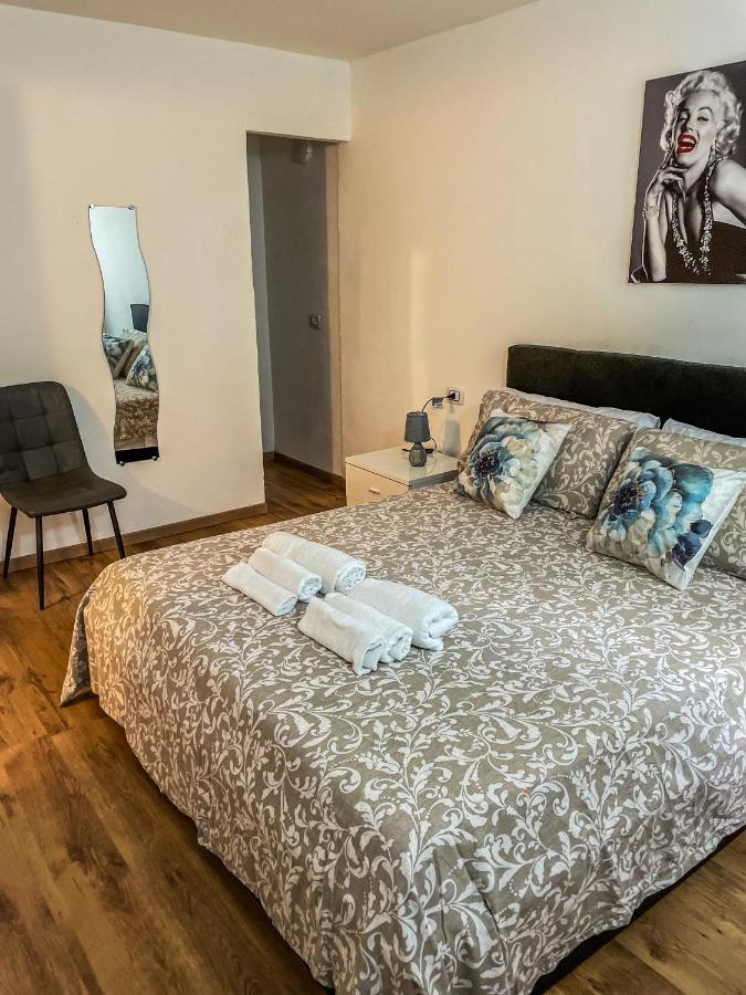 Viale Degli Studenti Guest house *